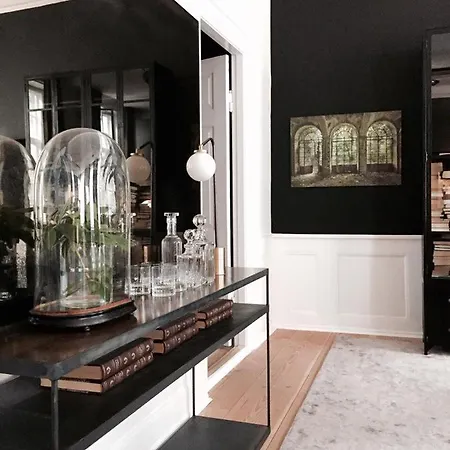 Apartment Spacious Apartment. Modern Design