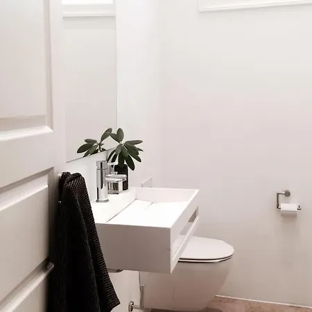 Spacious Apartment. Modern Design *